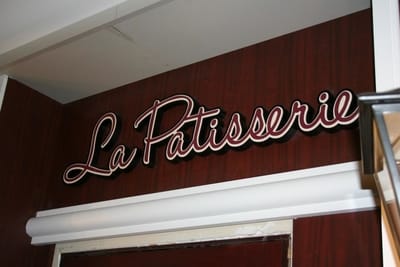 Letters Dimensional La Patisserie